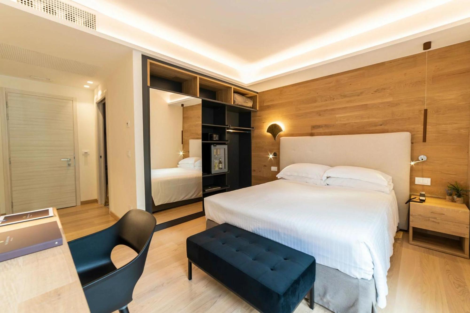 The Green Park Hotel Wellnessspa & Restaurant Кавалино-Трепорти Екстериор снимка