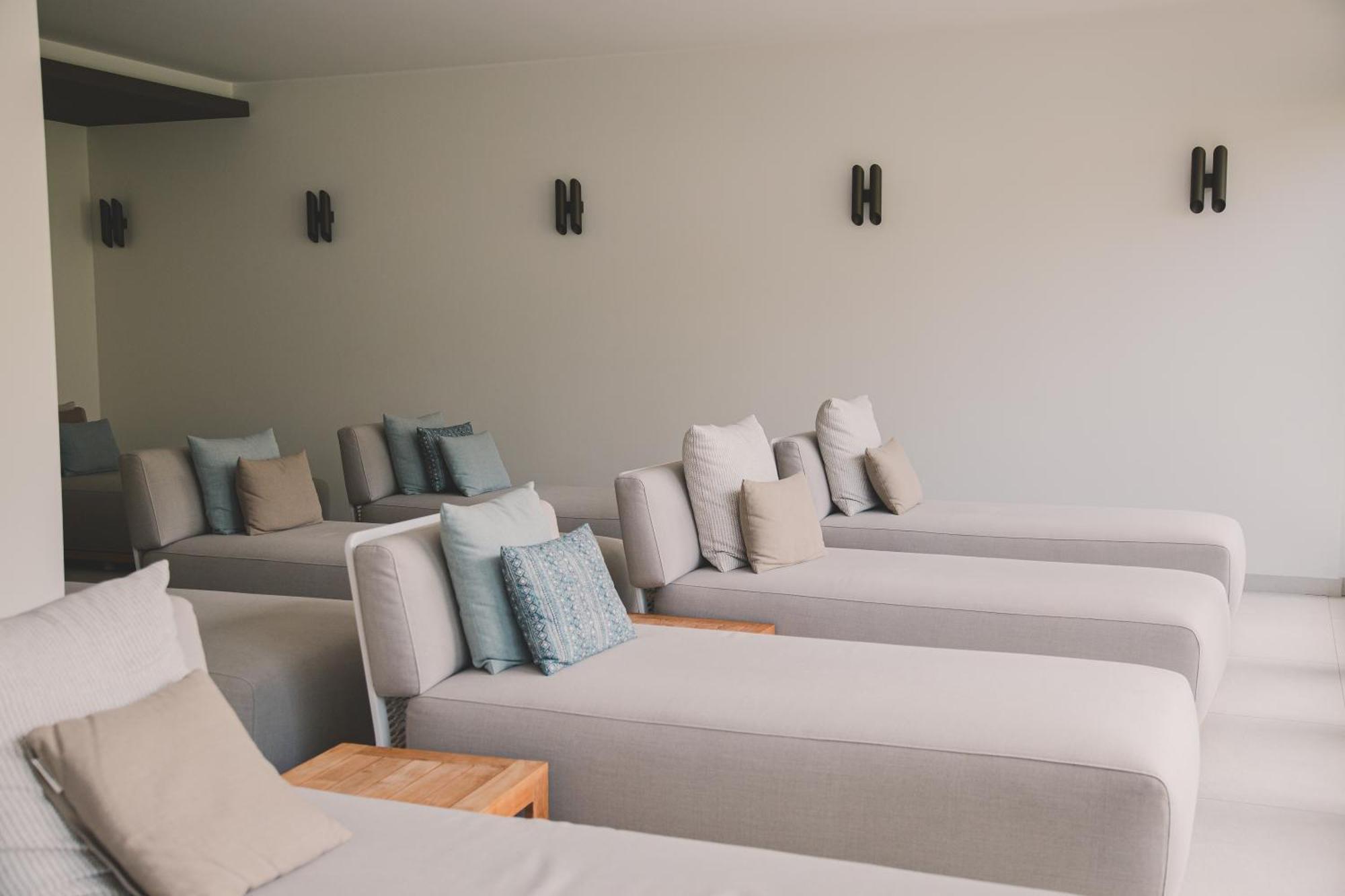 The Green Park Hotel Wellnessspa & Restaurant Кавалино-Трепорти Екстериор снимка