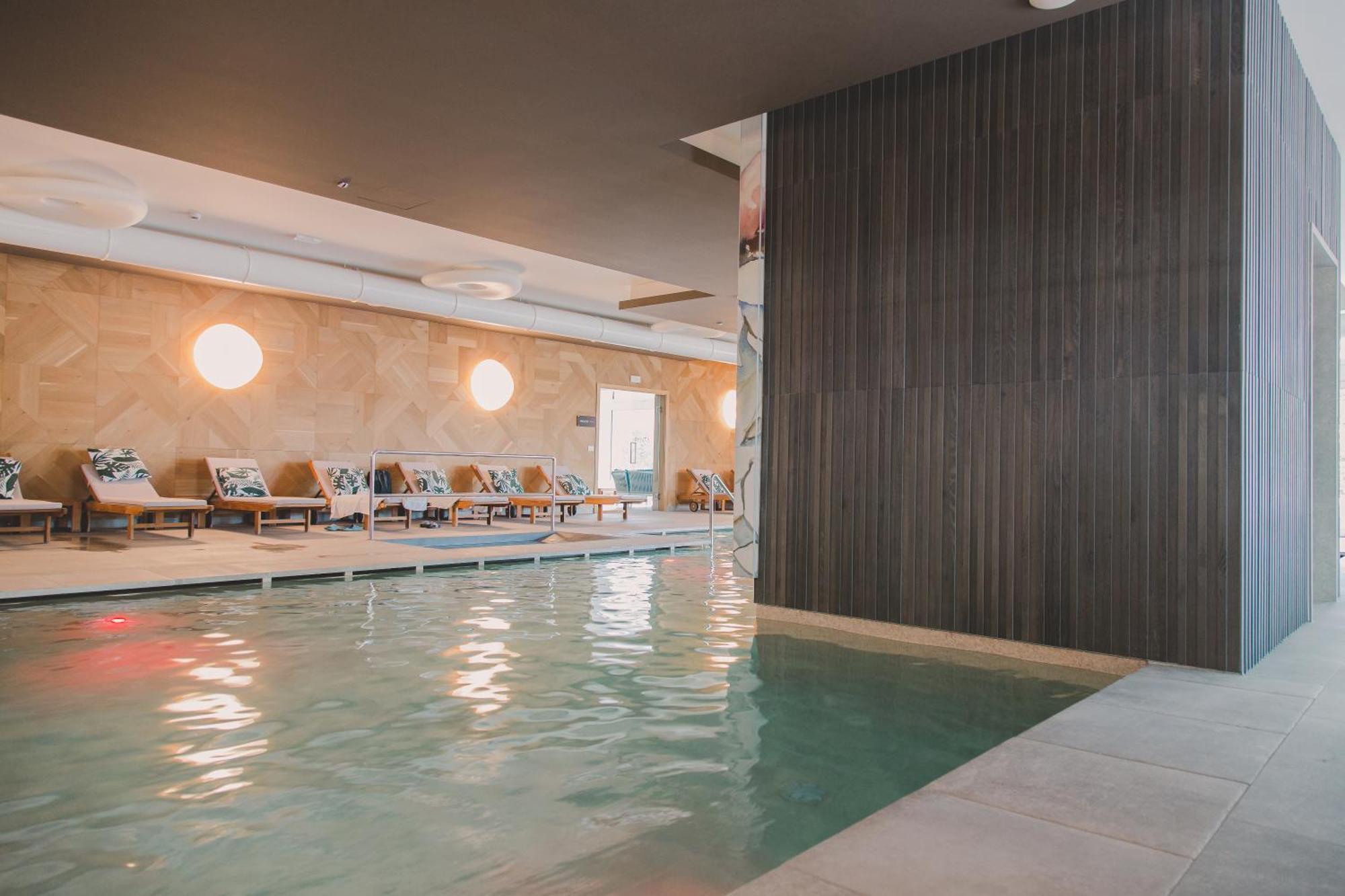 The Green Park Hotel Wellnessspa & Restaurant Кавалино-Трепорти Екстериор снимка